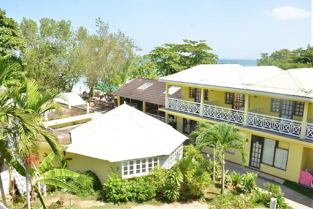 Merrils Beach Resorts Lll เนกริล ภายนอก รูปภาพ