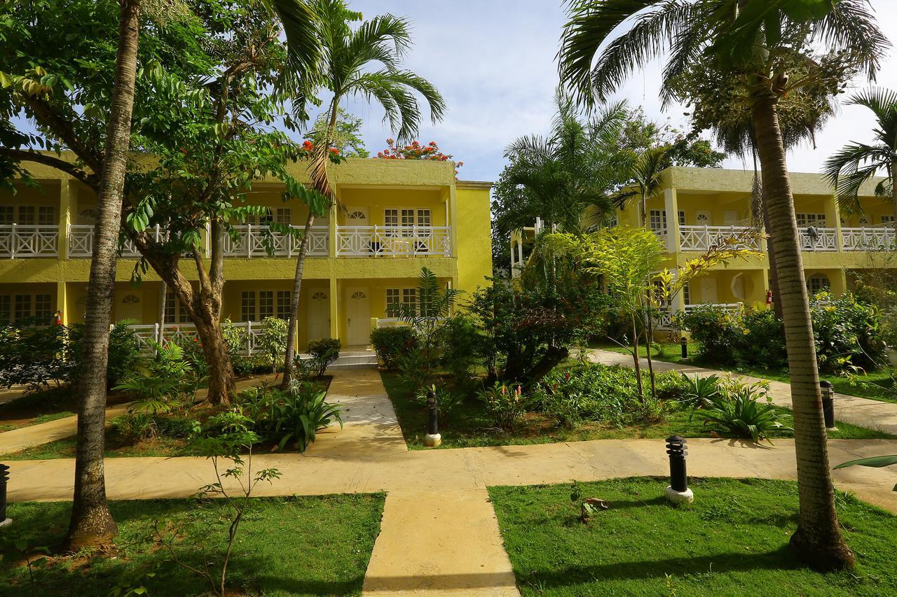 Merrils Beach Resorts Lll เนกริล ภายนอก รูปภาพ