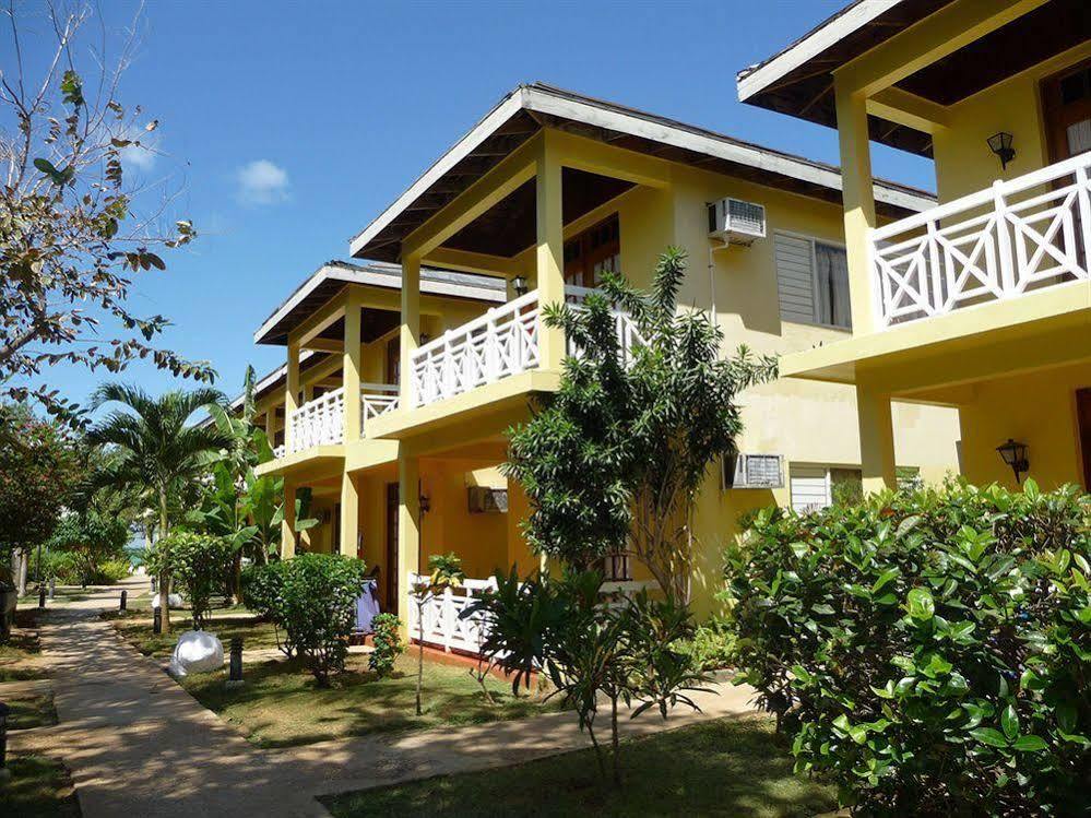 Merrils Beach Resorts Lll เนกริล ภายนอก รูปภาพ