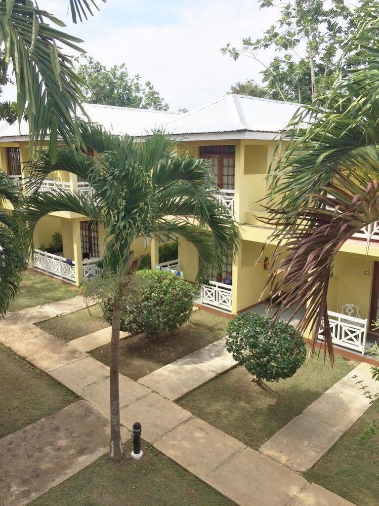 Merrils Beach Resorts Lll เนกริล ภายนอก รูปภาพ