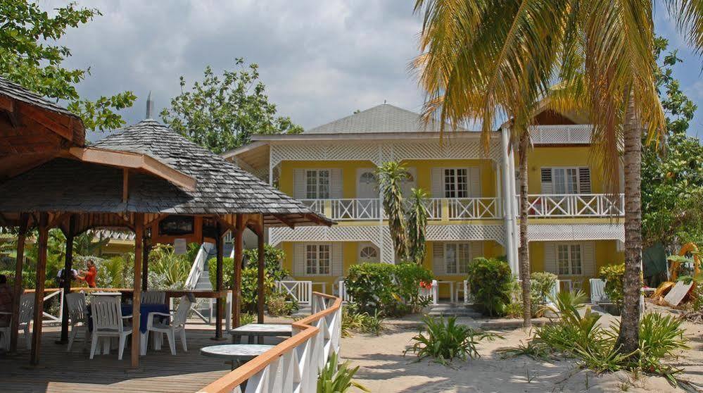 Merrils Beach Resorts Lll เนกริล ภายนอก รูปภาพ
