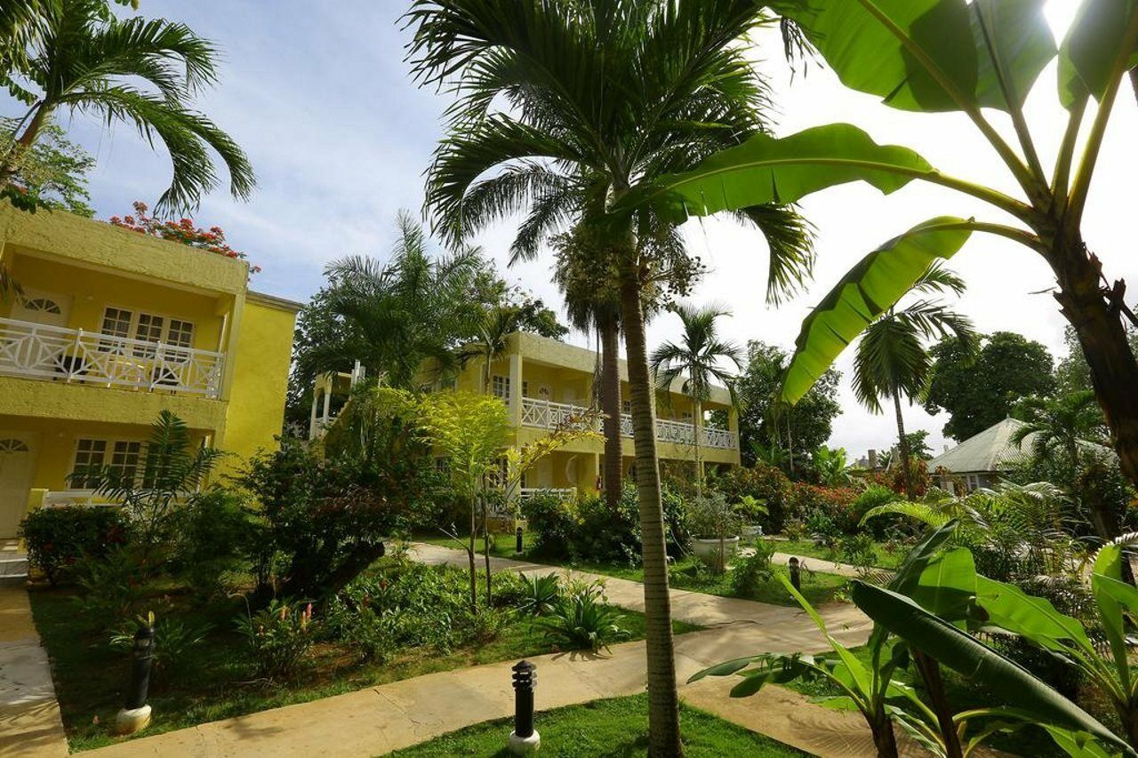 Merrils Beach Resorts Lll เนกริล ภายนอก รูปภาพ