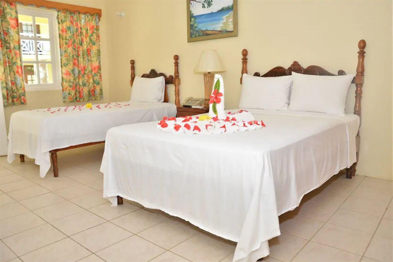 Merrils Beach Resorts Lll เนกริล ภายนอก รูปภาพ